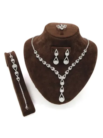 Damla Su Yolu Gümüş Bayan Set - Kolye, Bileklik, Küpe, Yüzük