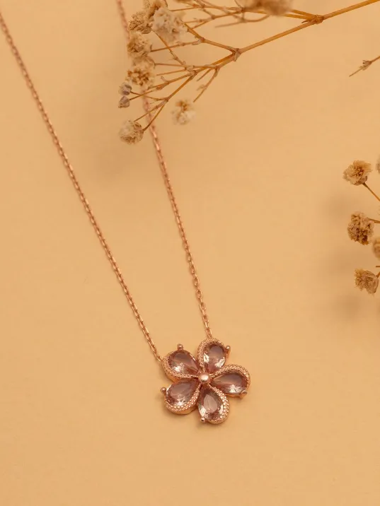 Zultanit Taşlı Rose Manolya Çiçeği Model 5 Kadın Gümüş Kolye GKLMNLYCCK5-ROS Zultanit Taşlı Rose Manolya Çiçeği Model 5 Kadın Gümüş Kolye GKLMNLYCCK5-ROS