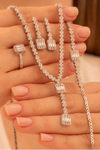 Kadın Gümüş Takı Seti - Ayfer Baget Taşlı Kare Model Kolye, Bileklik, Yüzük, Küpe Tam Set