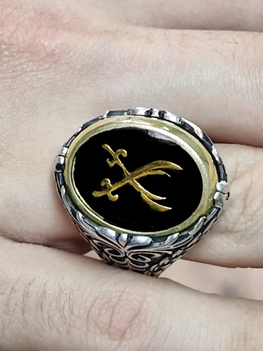 Erkek Gümüş Yüzük - Ortası Dönen Çift Taraflı Hz Zülfikar Kılıcı İşlemeli Erkek Yüzük