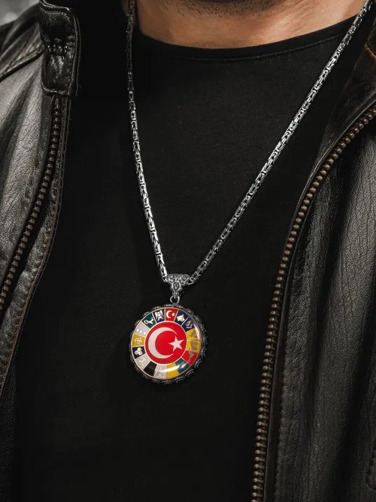 Erkek Gümüş Kolye - 16 Türk Devleti Bayrakları İşlemeli  Ay Yıldız Kral Zincirli Erkek Kolye
