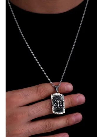 Erkek Gümüş Kolye - Grek Desenli Baltalı Kuru Kafa Model Gümüş Erkek Kolye