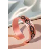Kadın Bakır Bileklik - Daria Model Özel Baskı Metal Kutu Ve Kuvars Taşı Kadın Bakır Bileklik - Daria Model Özel Baskı Metal Kutu Ve Kuvars Taşı