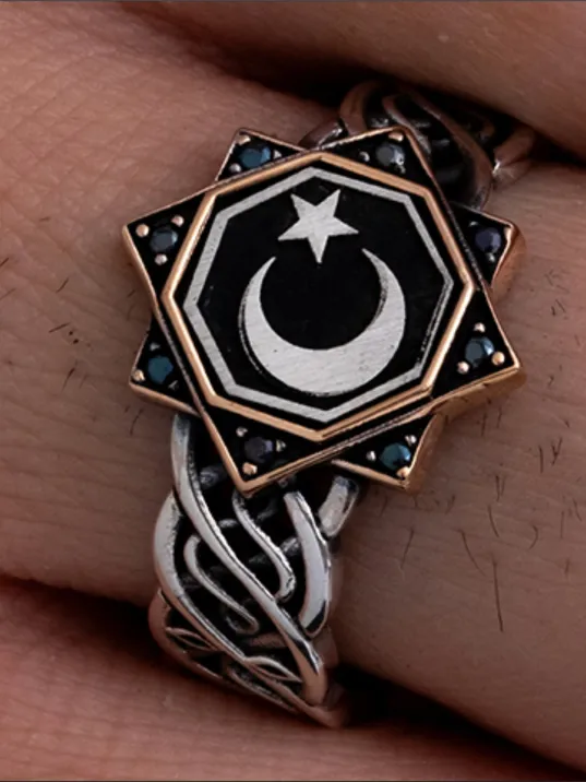 Erkek Gümüş Yüzük - Ay Yıldız Türk Bayrağı Motifli İnce Kibar Erkek Yüzüğü Model 2 Erkek Gümüş Yüzük - Ay Yıldız Türk Bayrağı Motifli İnce Kibar Erkek Yüzüğü Model 2