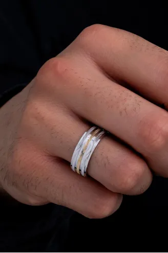 Erkek Gümüş Yüzük - 925 Ayar Dalgalı Şerit Model Gümüş Alyans Yüzük