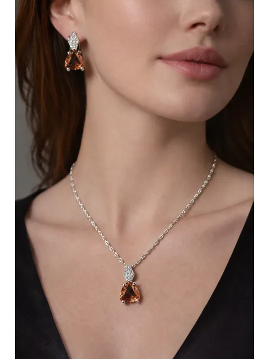 Kadın Gümüş Kolye Küpe Set - Üçgen Kesim Zultanit Taşlı Gümüş Set