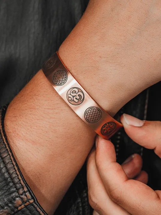 Erkek Bakır Bileklik - Yaşam Çiçeği - Lotus - Sri Yantra - Om Sembolü - Erkek Bakır Kelepçe Bileklik