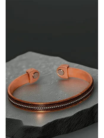 Kadın Bakır Bileklik - Ortası Küp Şeritli Kahverengi Derili Bakır Bilezik Metal Kutuda