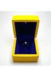 IŞIKLI PIRLANTA ALTIN TEKTAŞ YÜZÜK KUTUSU SARI LACİVERT