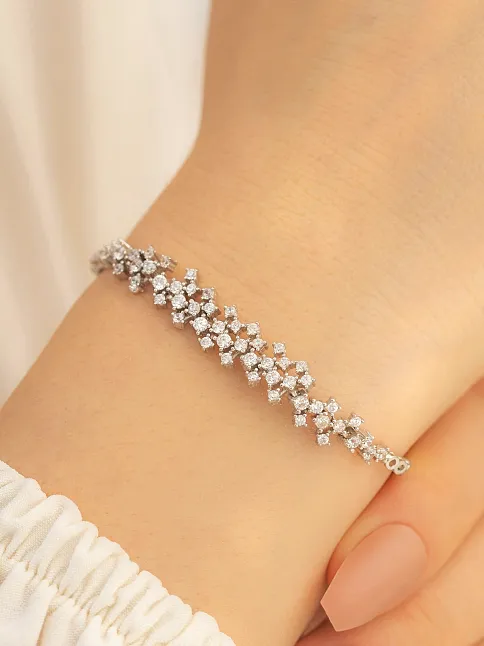 Kadın Gümüş Bileklik - 925 Ayar Zirkon Taşlı Alisa Model Gümüş Kadın Bileklik