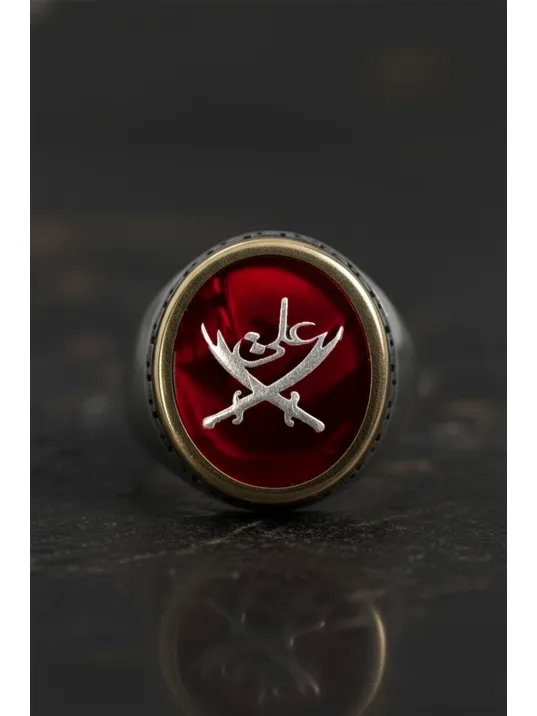 Erkek Gümüş Yüzük - Çift Zülfikar Kılıcı Ve Tuğra İşlemeli Yakut Taşlı Grek Desenli Gümüş Yüzük