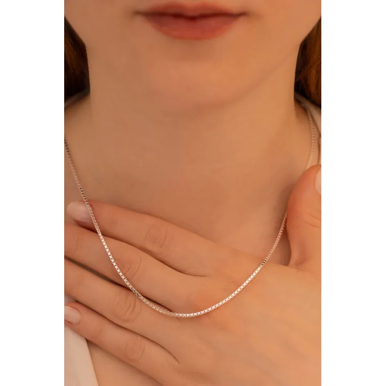Kadın Gümüş Kolye - 925 Ayar 1.5 mm Küp Zincir Gümüş Kolye Kadın Gümüş Kolye - 925 Ayar 1.5 mm Küp Zincir Gümüş Kolye
