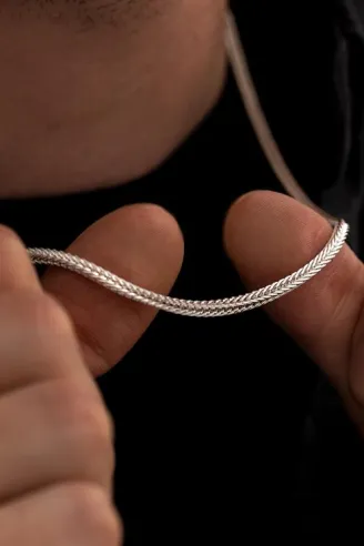 Kalın Beyaz Tilki Kuyruğu Model Gümüş Kolye