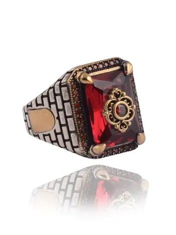 Kırmızı Zirkon Taşlı Yanı Kapı Duvar Sur Motif Erkek Gümüş Yüzük Kırmızı Zirkon Taşlı Yanı Kapı Duvar Sur Motif Erkek Gümüş Yüzük