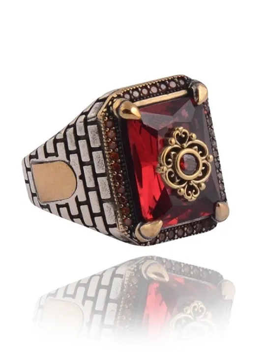 Kırmızı Zirkon Taşlı Yanı Kapı Duvar Sur Motif Erkek Gümüş Yüzük