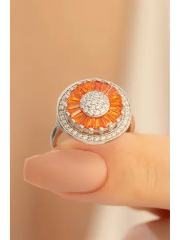 Kadın Gümüş Yüzük - Kadın Döner Başlı Gümüş Yüzük