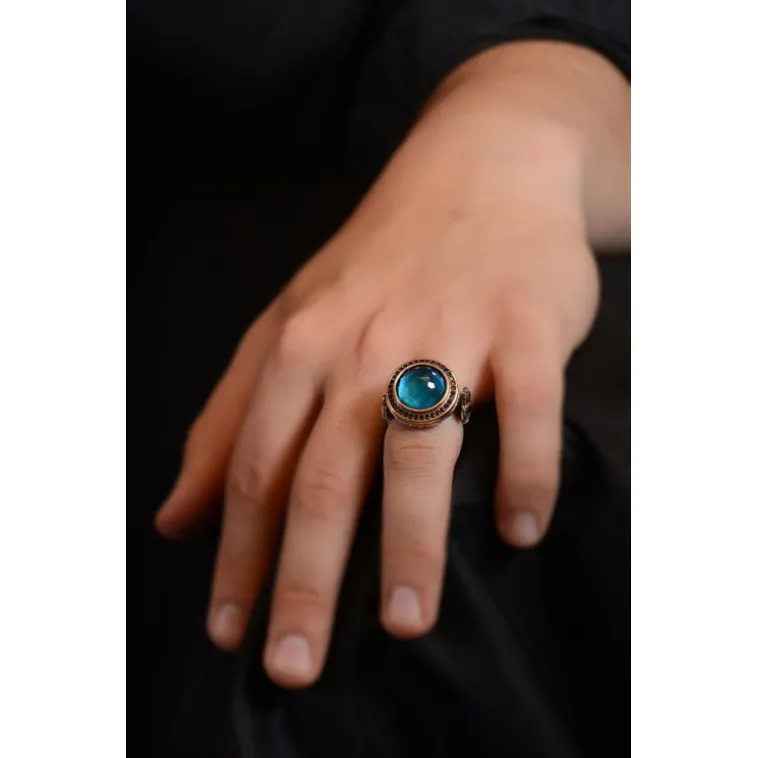 Blue Topaz Aqua Marin Taşlı Kubbe Model Yanı Teşkilat-ı Mahsusa İşlemeli Erkek Gümüş Yüzük Blue Topaz Aqua Marin Taşlı Kubbe Model Yanı Teşkilat-ı Mahsusa İşlemeli Erkek Gümüş Yüzük