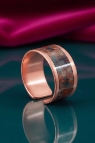 Kadın Bakır Yüzük - World Model Özel Baskı Metal Kutu Ve Kuvars Taşı