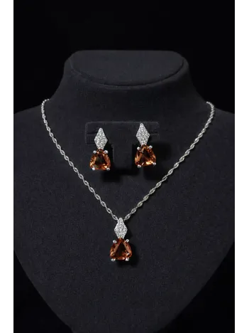 Kadın Gümüş Kolye Küpe Set - Üçgen Kesim Zultanit Taşlı Gümüş Set