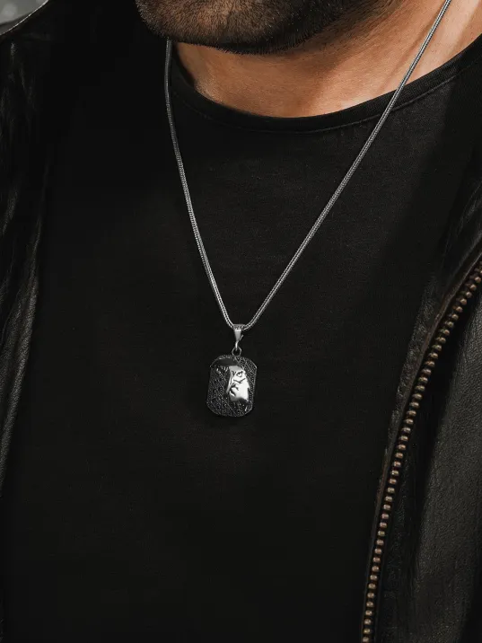 Erkek Gümüş Kolye - Siyah Zirkon Taşlı Kartal Kafası Motifli Erkek Kolye