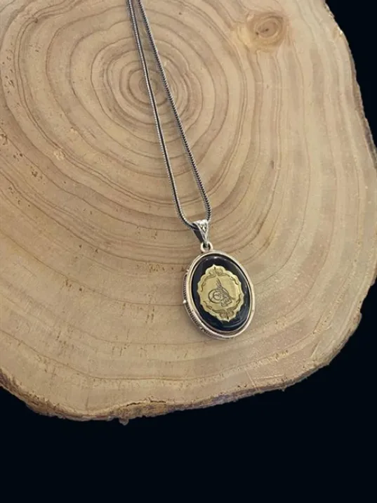 Erkek Çift Taraflı Ayyıldız ve Tuğra Figürlü Gümüş Kehribar Kolye