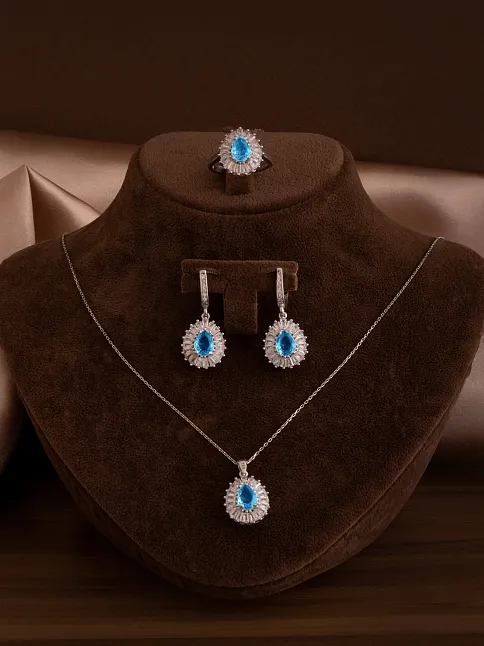 Kadın Gümüş Set - Damla Model Mavi Topaz Taşlı Baget Süslemeli Rodyumlu Kadın Set