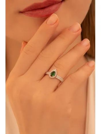 Kadın Gümüş Yüzük - Sera Zümrüt Damla Taşlı 925 Ayar Kadın Yüzük