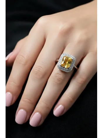 Kadın Gümüş Yüzük - Kare Model Sarı Şampanya Zirkon Taşlı Kadın Gümüş Yüzük
