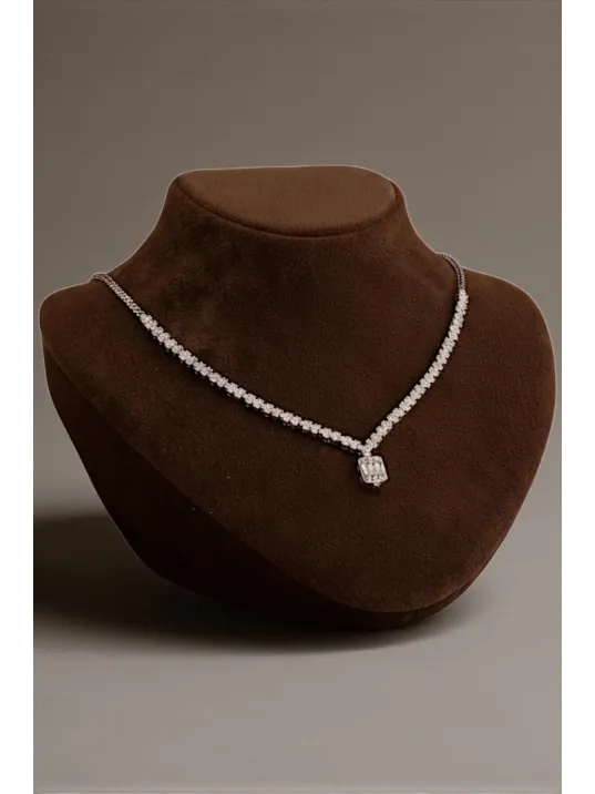 Kadın Gümüş Kolye - Diana Baget Taşlı Kare Kolye