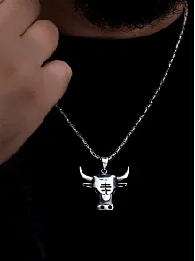Erkek Gümüş Kolye - Chicago Bulls - Boğa Kafası Figürlü Erkek Kolye