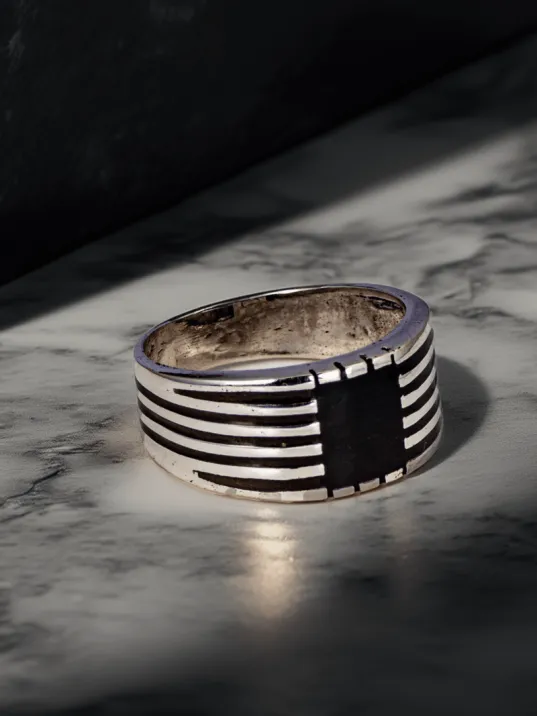 Erkek Çizgili Model İnce Kibar 925 Ayar Gümüş Yüzük