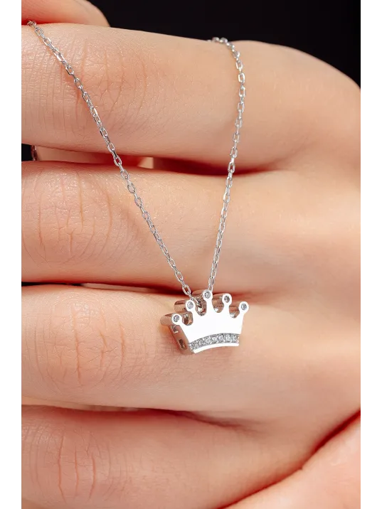 Kadın Gümüş Kolye - Swarovski Taşlı Zirconia İçi Taşlı Taç Motifli Kadın Kolye