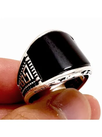 Grek Desenli Oniks Taşlı Erkek Gümüş Yüzük