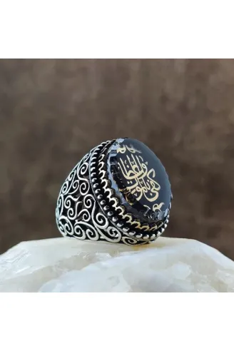Kişiye Nasihat Olarak Ölüm Yeter Yazılı Siyah Mineli Gümüş Erkek Yüzük GYZGMSZGUMU
