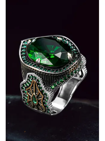 Erkek Gümüş Yüzük - Faset Kesim Yeşil Zirkon Taşlı  Erkek Yüzük