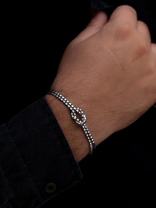 Erkek Gümüş Bileklik - Küp Model Gümüş Bileklik Erkek Gümüş Bileklik - Küp Model Gümüş Bileklik