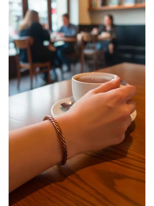 Erkek Kadın Bakır Bileklik - Tek Sıra Burma Burgu Bakır Bilezik Metal Kutu Ve Doğal Taşlar