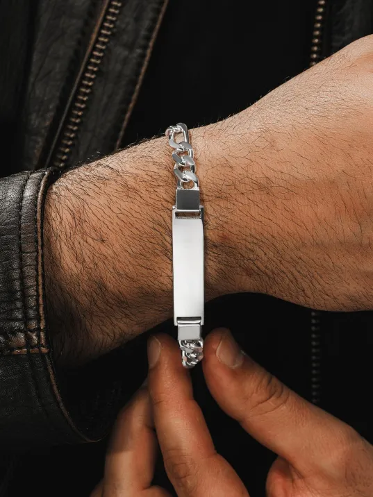 Erkek Gümüş Bileklik - İsim Yazılabilir Figaro Zincirli Erkek Künye Bileklik Erkek Gümüş Bileklik - İsim Yazılabilir Figaro Zincirli Erkek Künye Bileklik