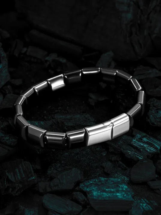 Doğal Hematit Taşlı Modern Tasarım Bileklik Doğal Hematit Taşlı Modern Tasarım Bileklik