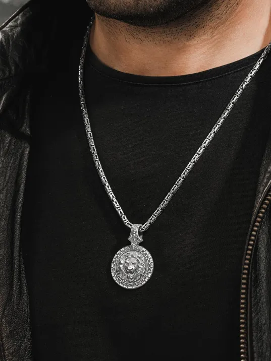 Erkek Gümüş Kolye - Kabartma Aslan Motifli Kalem İşlemeli Kral Zincirli Erkek Kolye