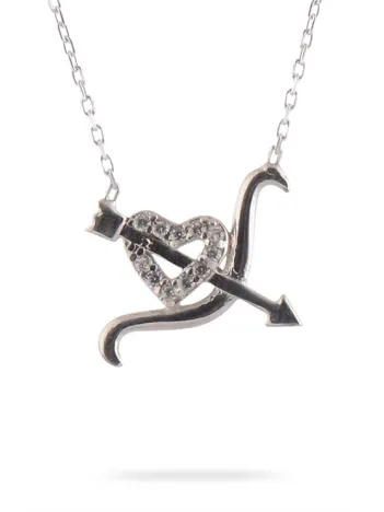 Ok Ve Yay Simgeli Kalp Motifli Taş İşlemeli Bayan Gümüş 925 Ayar Kolye GKLOKVEKALP-GMS