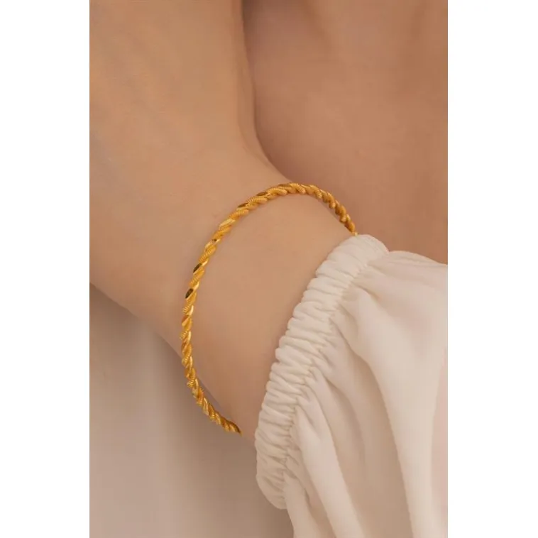 Kadın Gümüş Bilezik - 3mm Kalınlıkta 22 Ayar Burma Altın Kaplama Gümüş Bilezik Kadın Gümüş Bilezik - 3mm Kalınlıkta 22 Ayar Burma Altın Kaplama Gümüş Bilezik
