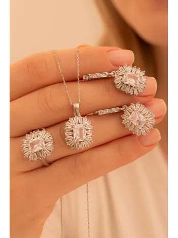 Kadın Gümüş Set - Kare Baget Taşlı Baget Süslemeli Rodyumlu Kadın Set