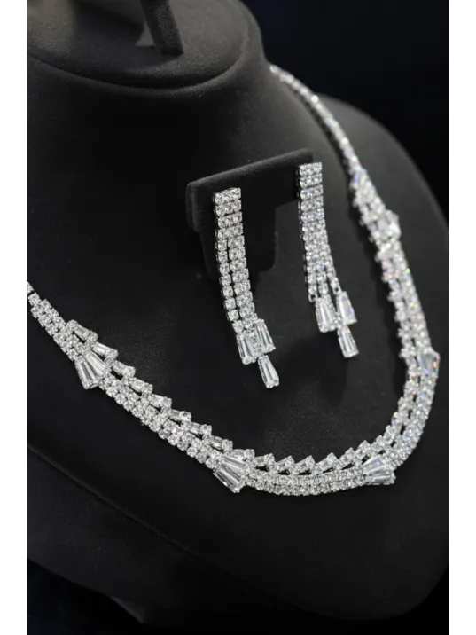 Kadın Bijuteri Kolye Küpe Set - Alexia Model Baget ve Zirkon Taşlı Zarif Su Yolu Set