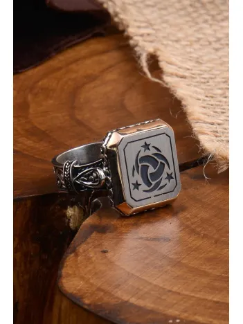 Kare Model Teşkilat-ı Mahsusa Yanı Kalkan Işlemeli Erkek Gümüş Yüzük