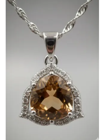 Kadın Gümüş Kolye - Nera Model Zultanit Taşlı Kadın Gümüş Kolye