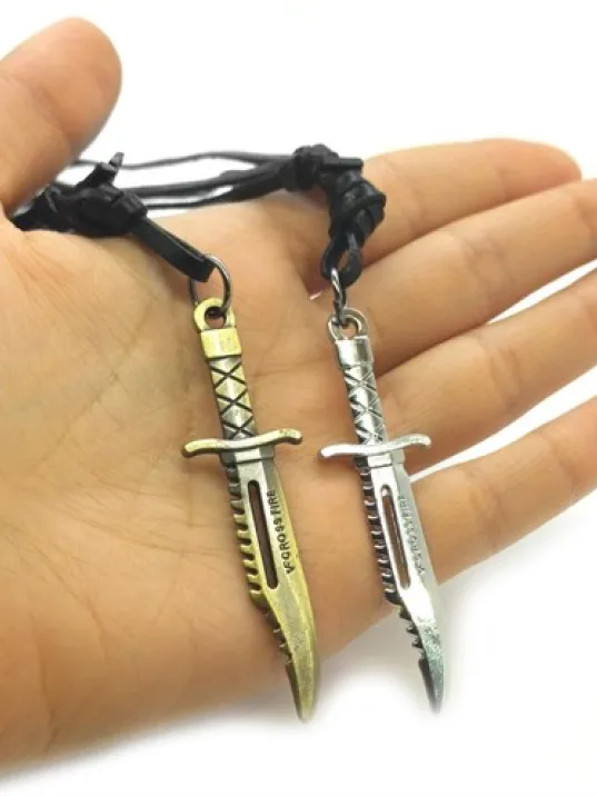 Beyaz Erkek Avcı Bıçak Motif Deri Kolye Büyük Boy Dkl000kılıc