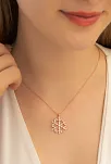 Kadın Gümüş Kolye - Kadın Rose Renk Baget Taşlı Kar Tanesi Gümüş Kolye Kadın Gümüş Kolye - Kadın Rose Renk Baget Taşlı Kar Tanesi Gümüş Kolye