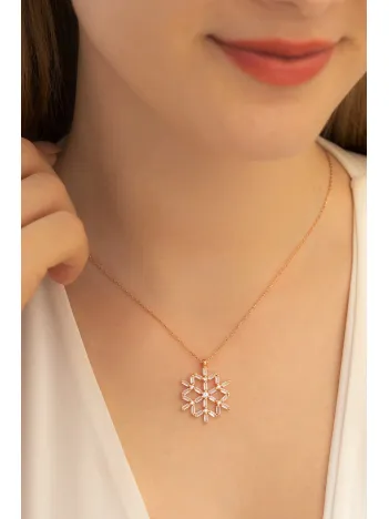 Kadın Gümüş Kolye - Kadın Rose Renk Baget Taşlı Kar Tanesi Gümüş Kolye
