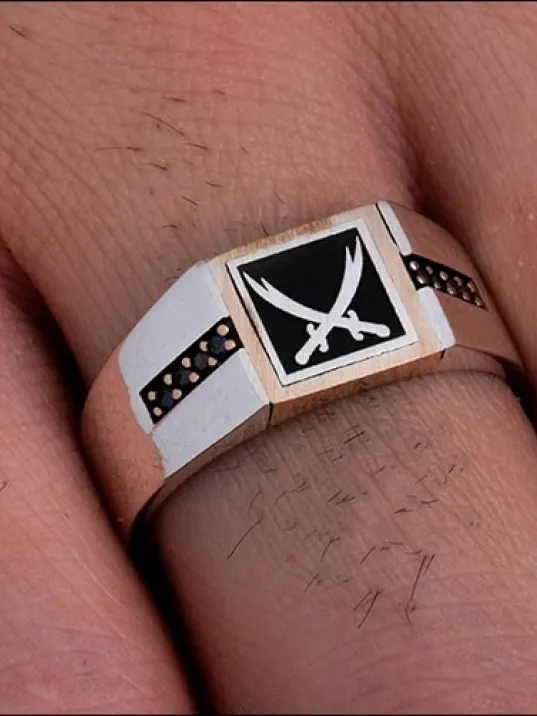 Erkek Gümüş Yüzük - Çift Zülfikarlı Siyah Taşlı İnce Kibar Erkek Yüzüğü